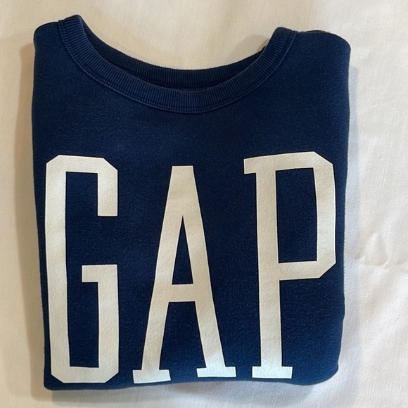 GAP Sweatshirt - Picture 5 of 8